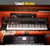 Used Roland V Combo VR700 Synthesizer (SN:ZZ51546) Used Roland V Combo VR700 Synthesizer (SN:ZZ51546)